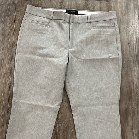 Banana Republic Light Gray Trousers - Picture 3 of 16